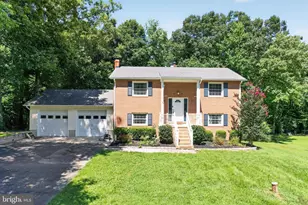 42544 Anne Ct, Hollywood, MD 20636 - Photo 1