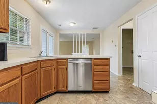 21250 Scarborough Dr, Lexington Park, MD 20653 - Photo 17
