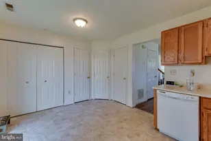 22082 St Clements Cir, Great Mills, MD 20634 - Photo 13