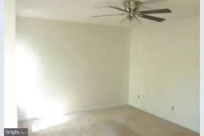 23337 Red Oak Court, California, MD 20619 - Photo 17