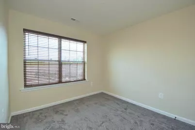 45759 Bethfield Way, California, MD 20619 - Photo 11