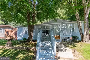 21564 Forest Run Dr, Lexington Park, MD 20653 - Photo 5