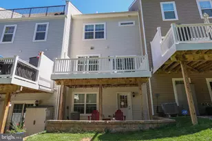 23827 Myrtle Glen Way, California, MD 20619 - Photo 5