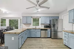 30090 Cherokee Ct, Mechanicsville, MD 20659 - Photo 9