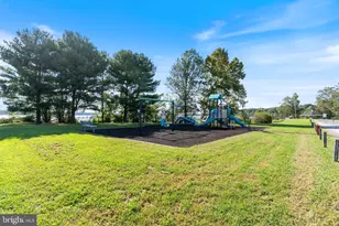26081 Hills Dr, Mechanicsville, MD 20659 - Photo 41