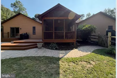 23060 Piney Wood Circle, California, MD 20619 - Photo 17