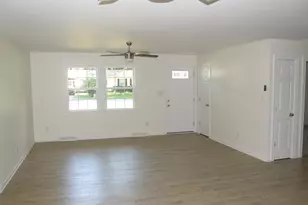 22337 Sandra Ln, California, MD 20619 - Photo 5