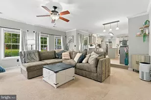 21271 Scarborough Dr, Lexington Park, MD 20653 - Photo 25