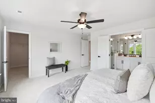 22234 Norris Woods St, Great Mills, MD 20634 - Photo 9