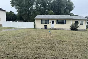 40327 Dockser Dr, Mechanicsville, MD 20659 - Photo 1