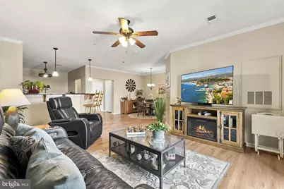 23520 F D R Boulevard #209, California, MD 20619 - Photo 3