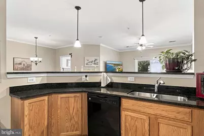 23520 F D R Boulevard #209, California, MD 20619 - Photo 9