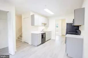 45293 Rumsford Ln, California, MD 20619 - Photo 3