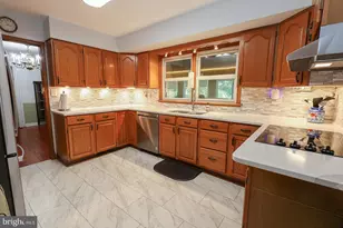 45395 Baringer Dr, California, MD 20619 - Photo 17