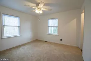 27273 Holly Ln, Mechanicsville, MD 20659 - Photo 21