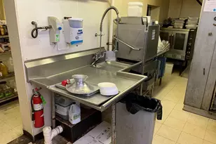 901 W Main St, Crisfield, MD 21817 - Photo 9