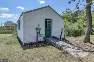 20809 Severn Rd, Ewell, MD 21824 - Photo 9