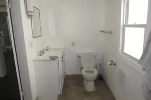 35 W Chesapeake Ave, Crisfield, MD 21817 - Photo 9