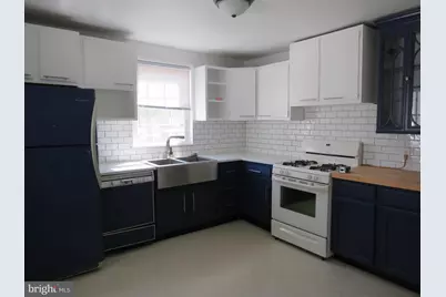 35 W Chesapeake Avenue, Crisfield, MD 21817 - Photo 15