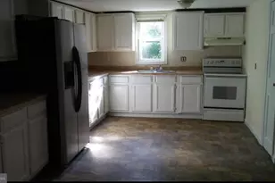 326 Pine St, Crisfield, MD 21817 - Photo 3