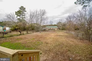 26300 Peach St, Crisfield, MD 21817 - Photo 17