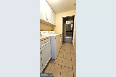 102 Williams Street #209, Crisfield, MD 21817 - Photo 5