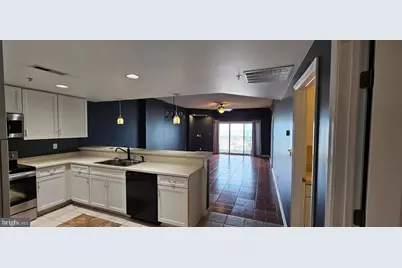 102 Williams Street #209, Crisfield, MD 21817 - Photo 7