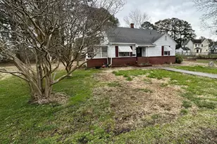 2 Gandy Ln, Crisfield, MD 21817 - Photo 1