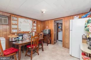 111 W Chesapeake Ave, Crisfield, MD 21817 - Photo 15