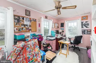 111 W Chesapeake Ave, Crisfield, MD 21817 - Photo 21