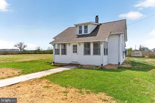406 Charlotte Ave, Crisfield, MD 21817 - Photo 3