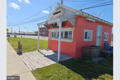 514 W Main Street, Crisfield, MD 21817 - Photo 1