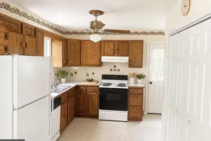 5640 Luther Miles Ln, Marion Station, MD 21838 - Photo 3