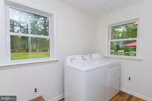 26443 Asbury Ave, Crisfield, MD 21817 - Photo 31