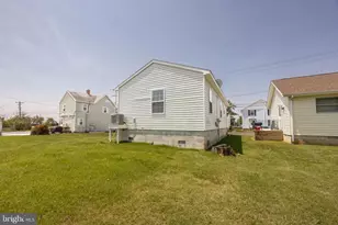 153 S 4th St, Crisfield, MD 21817 - Photo 37
