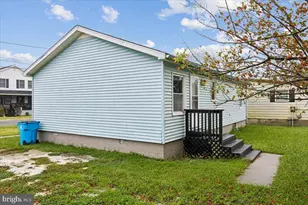 319 W Chesapeake Ave, Crisfield, MD 21817 - Photo 33