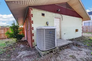 26380 Asbury Ave, Crisfield, MD 21817 - Photo 13