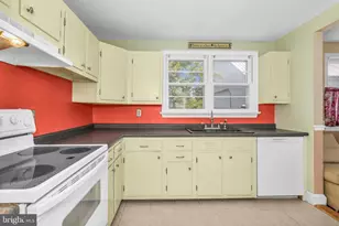 21749 Camper Cir, Tilghman, MD 21671 - Photo 9