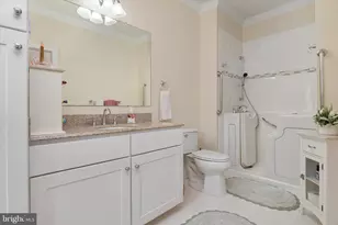 8050 Easton Village Dr, Easton, MD 21601 - Photo 25
