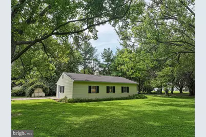 6253 Middle Point Road, Neavitt, MD 21652 - Photo 11