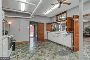 201 E Main St, Sharpsburg, MD 21782 - Photo 15