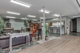 201 E Main St, Sharpsburg, MD 21782 - Photo 9