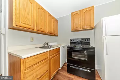 200 E Antietam Street, Hagerstown, MD 21740 - Photo 9