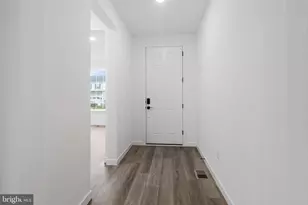 10123 Wilkes Dr, Williamsport, MD 21795 - Photo 11