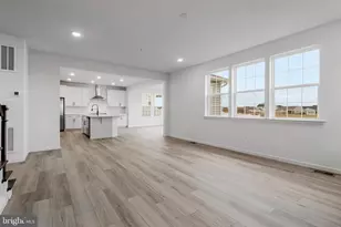 10127 Wilkes Dr, Williamsport, MD 21795 - Photo 13