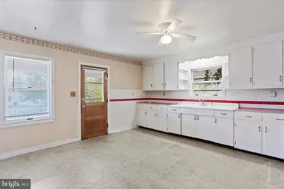 761 Jefferson Boulevard, Hagerstown, MD 21740 - Photo 9