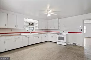 761 Jefferson Blvd, Hagerstown, MD 21740 - Photo 11