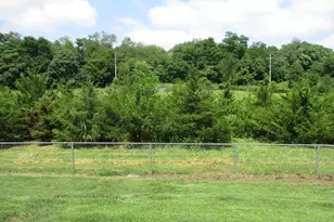 10348 Bridle Ct, Hagerstown, MD 21740 - Photo 5