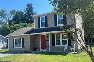 1113 Green Ln, Hagerstown, MD 21742 - Photo 1