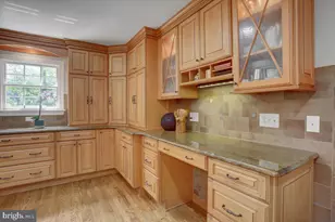 20204 Plumwood Dr, Hagerstown, MD 21742 - Photo 15